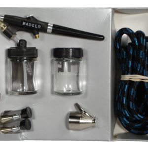Deluxe Badger Airbrush Set w/3 heads Deluxe Badger Airbrush Set w/3 heads
