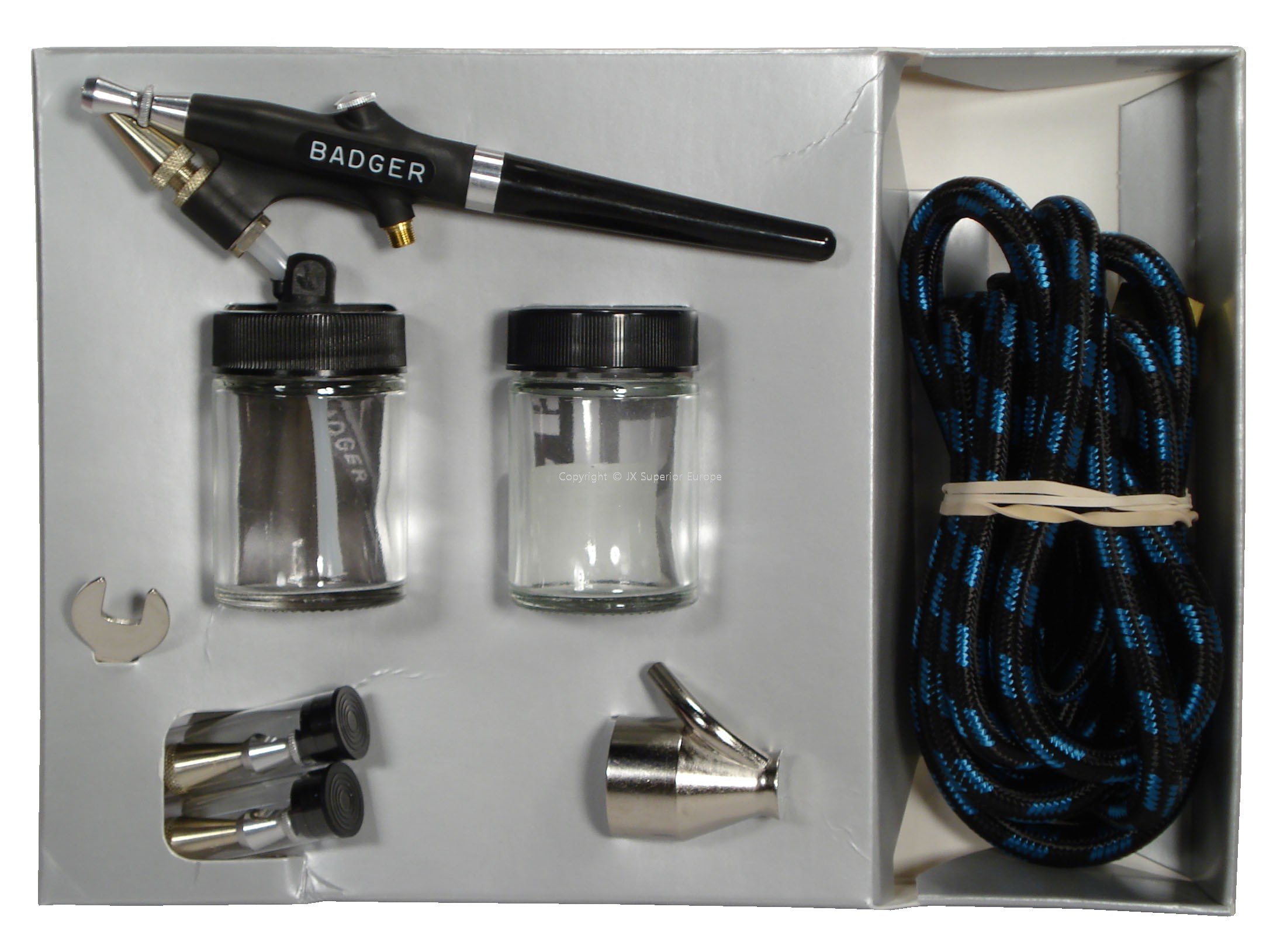 Deluxe Badger Airbrush Set w/3 heads Deluxe Badger Airbrush Set w/3 heads