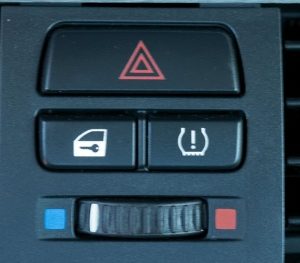 DLAM9 - Dash Buttons BMW - 3 Graphics - Image 1