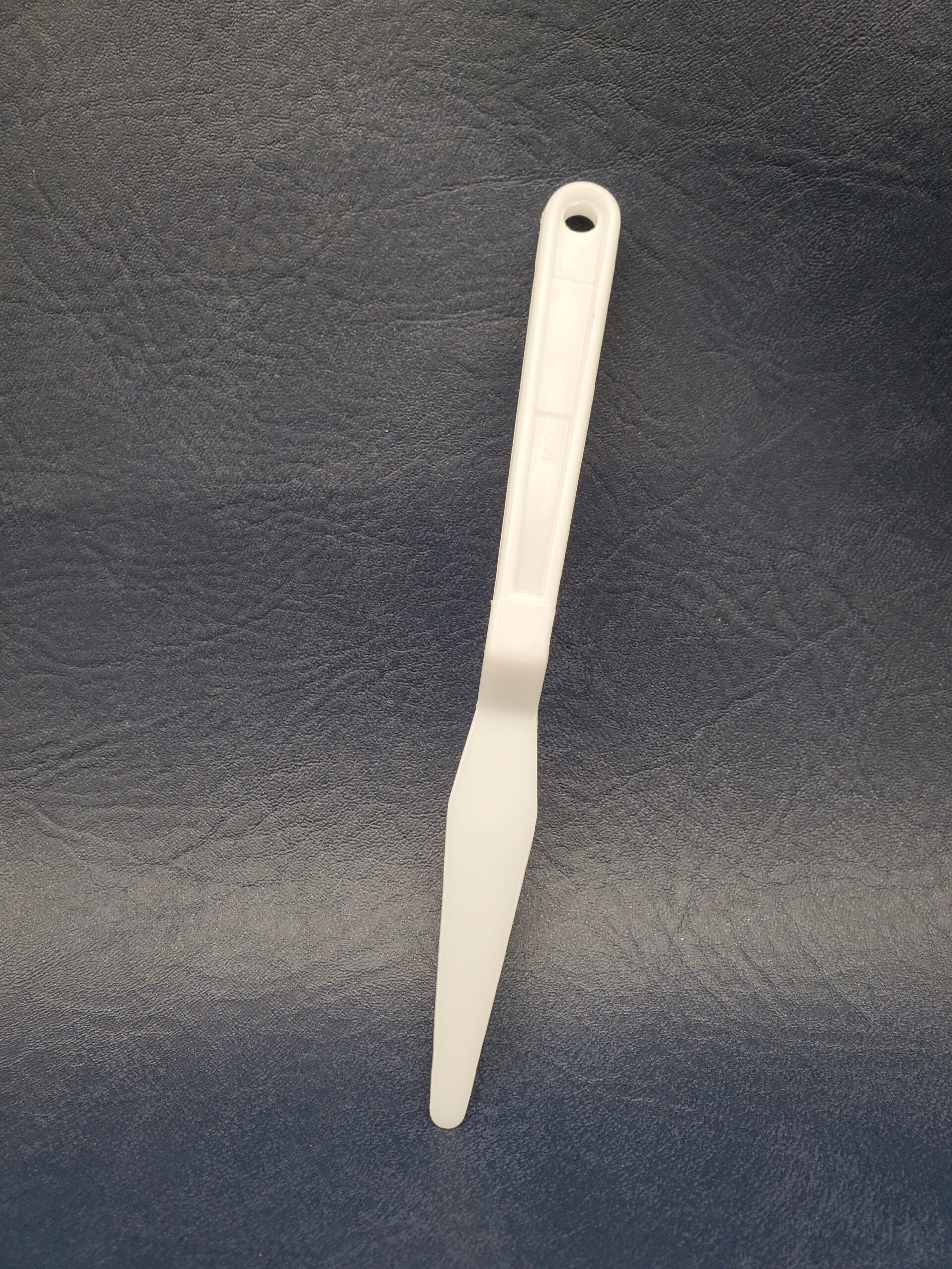 Plastic Palette Knife - 3" off set Plastic Palette Knife - 3" off set