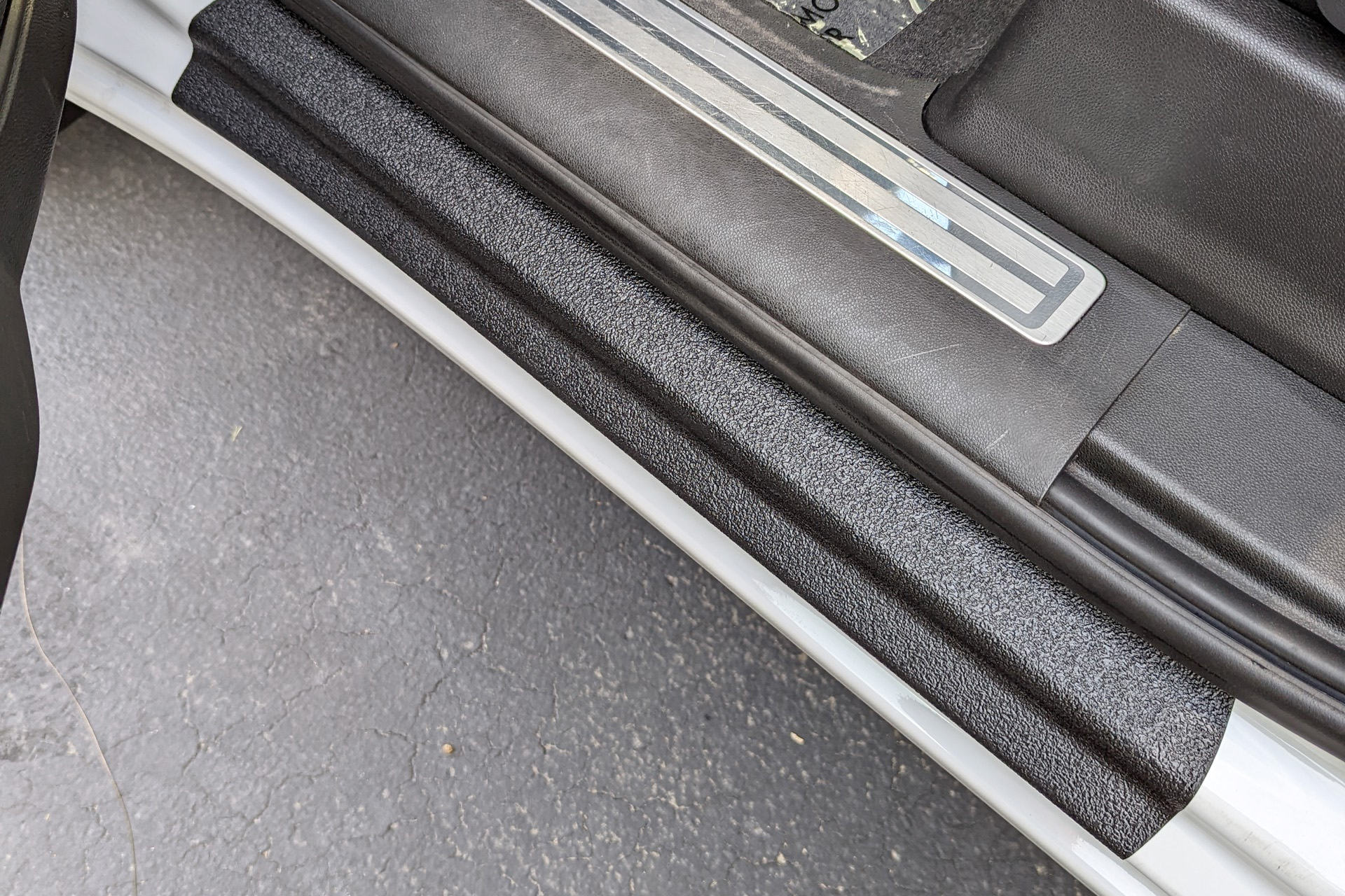 Custom Truck Sill Plate Vinyl Sheet - 4 1/8" x 23" Custom Truck Sill Plate Vinyl Sheet - 4 1/8" x 23"