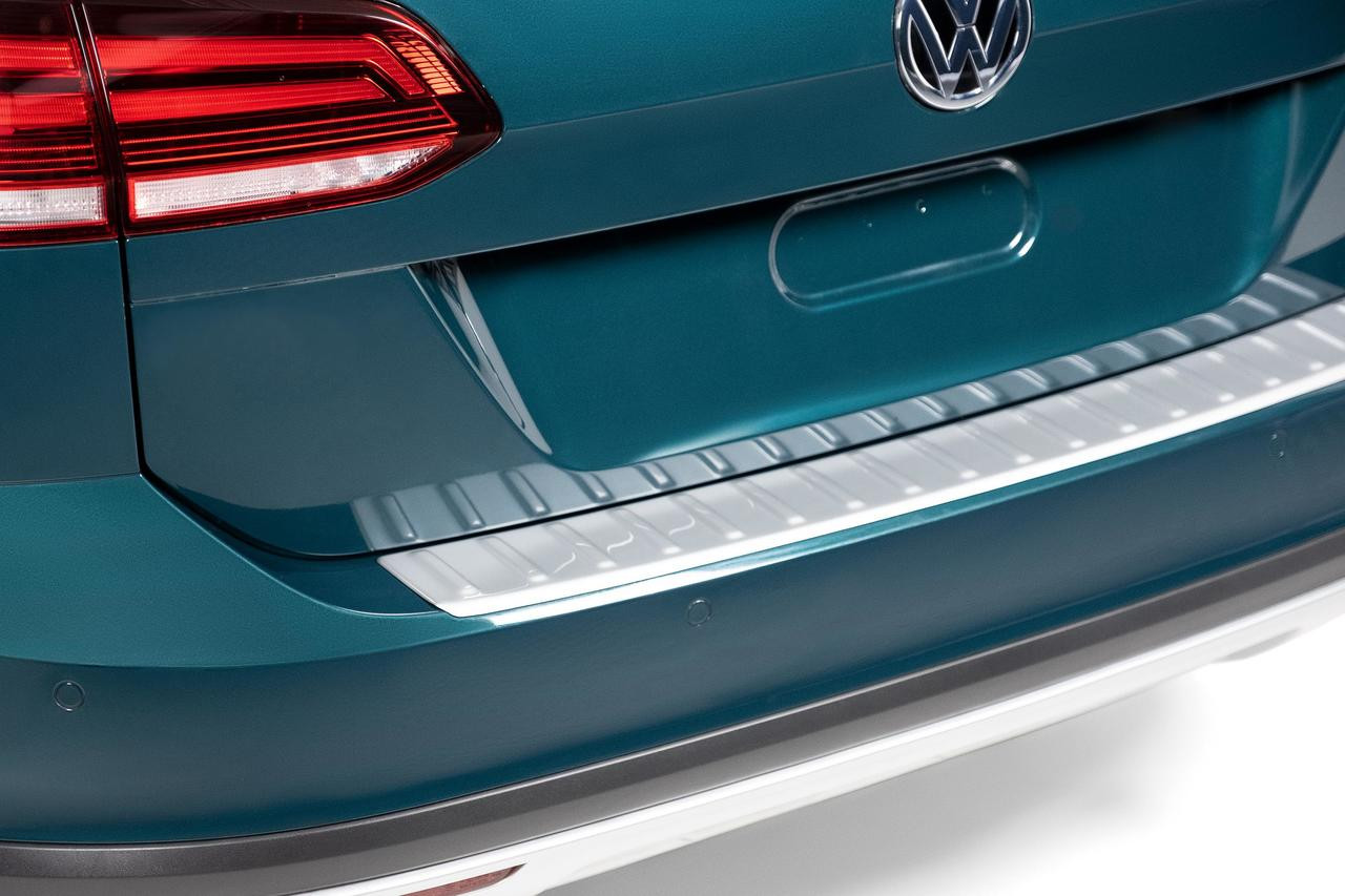 Thick Cut - VW TIGUAN 2018-2023 - Rear Sill Plate Vinyl Thick Cut - VW TIGUAN 2018-2023 - Rear Sill Plate Vinyl